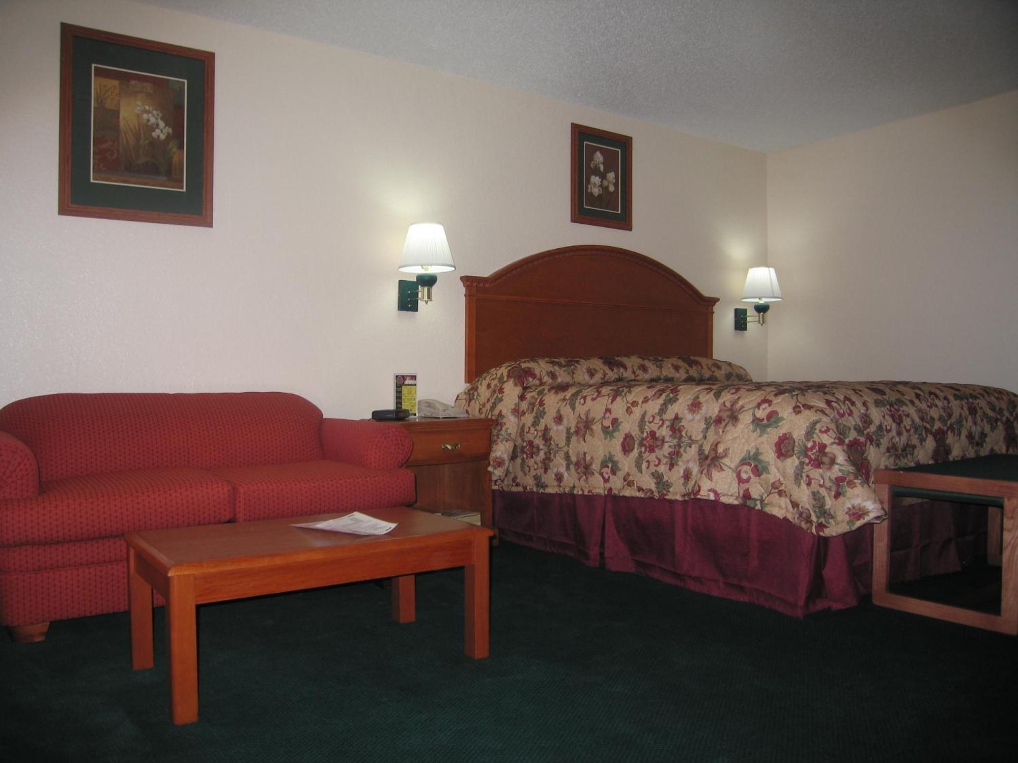 Americas Best Value Inn Lubbock East Zimmer foto